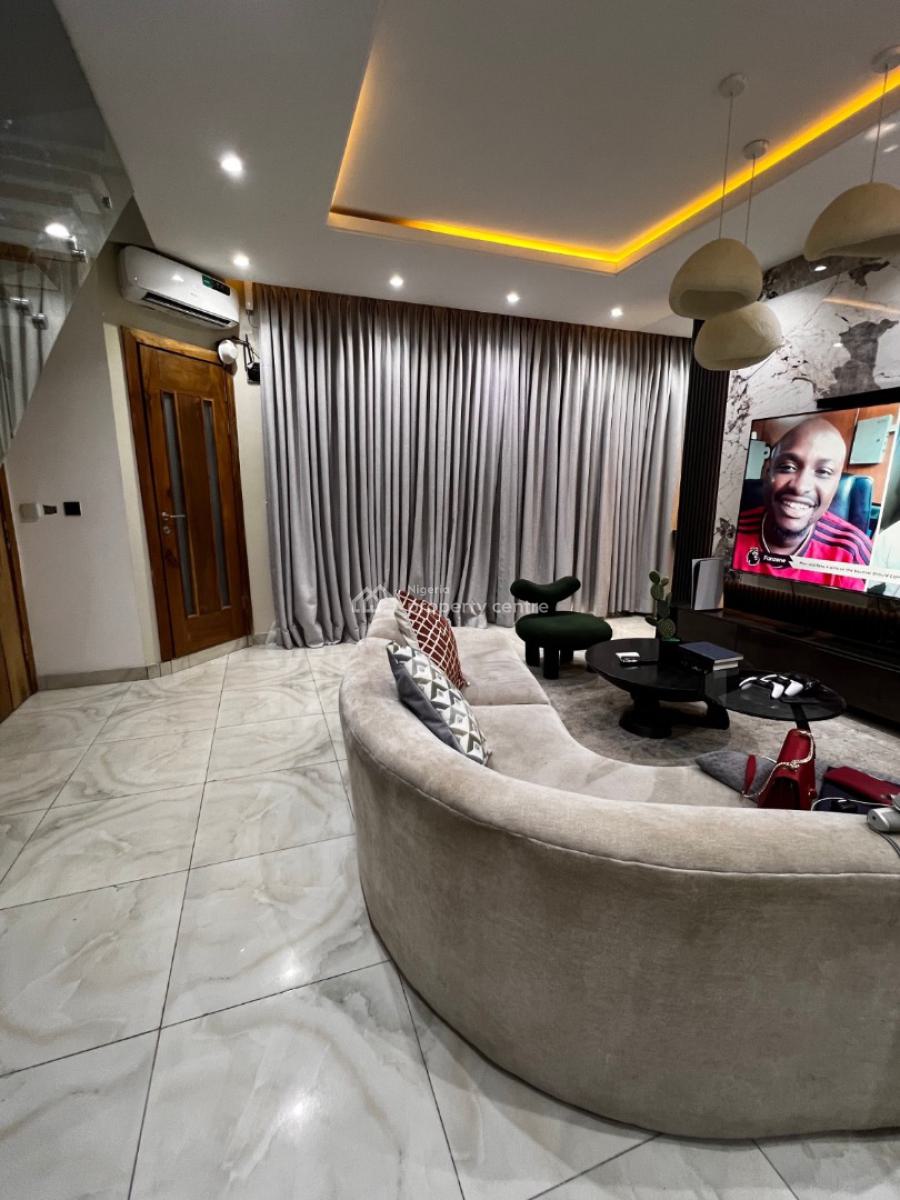 Furnished 2 Bedroom Maisonette on Penthouse Level with a Lounge, Freedom Way, Lekki Phase 1, Lekki, Lagos, House for Sale