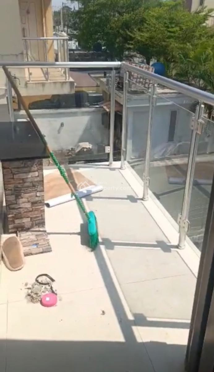 Spacious Self Contain Available with Open Kitchen and Jacuzzi, Chevron, Lekki Expressway, Lekki, Lagos, Self Contain (single Rooms) for Rent