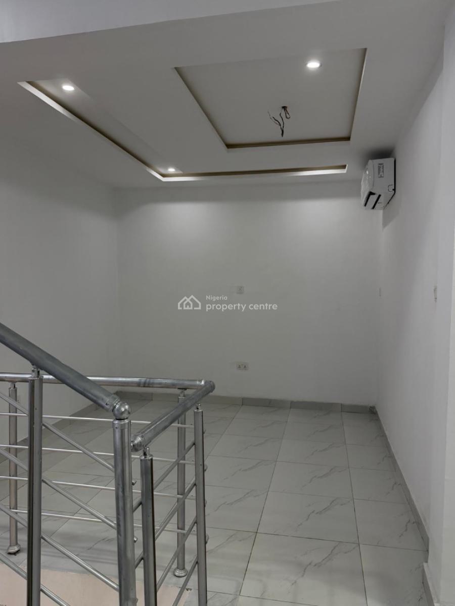 Fully Serviced 4 Bedroom Terrace with Pool, Atlantic View Estate, Alpha Beach Road, Lekki, Lagos, Terraced Duplex for Rent