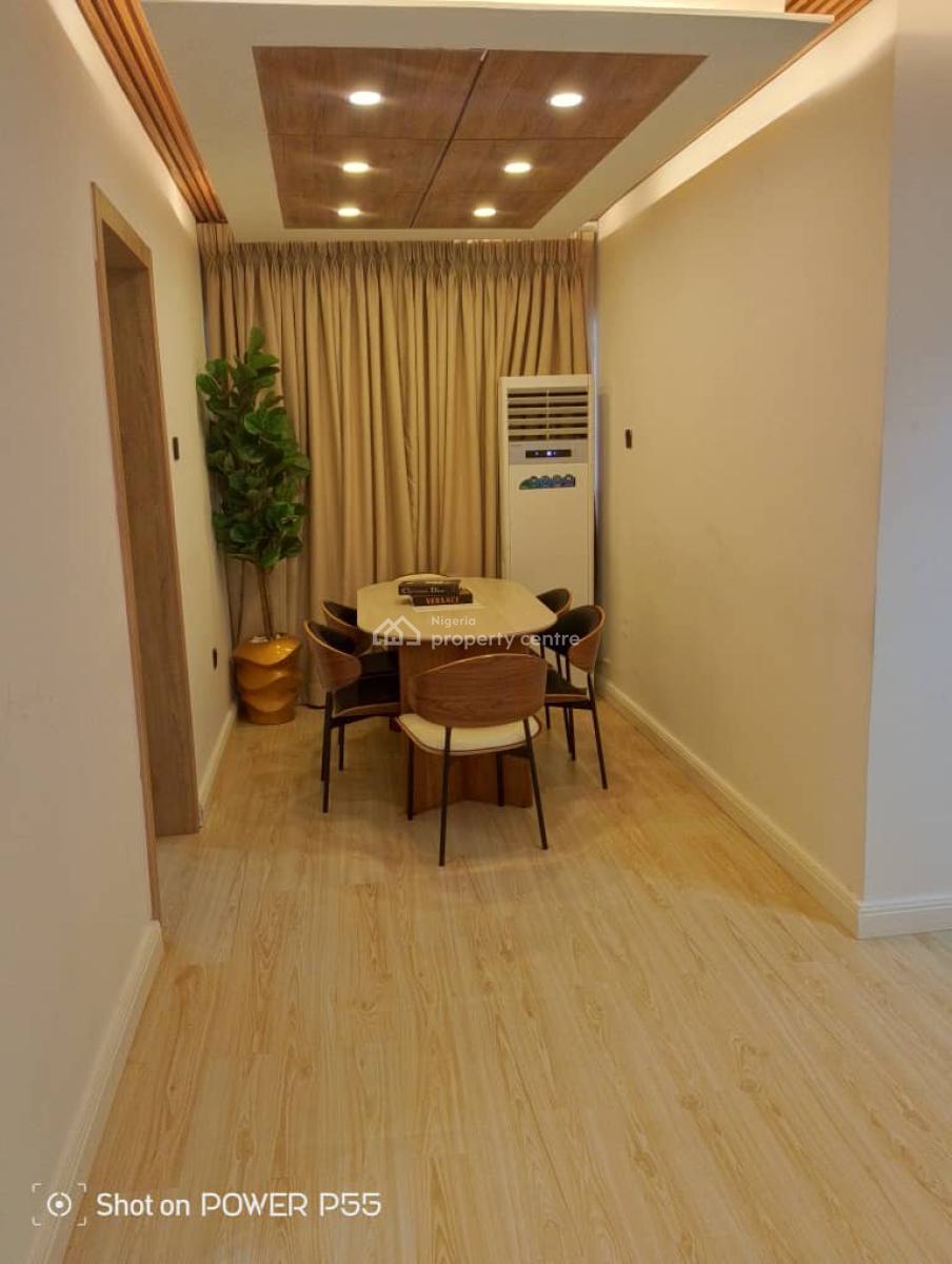 Unique 2 Bedroom with Bathtub, Balcony, Pool & Elevator, 23 Mac Donald Road, Ikoyi, Lagos, Flat / Apartment Short Let