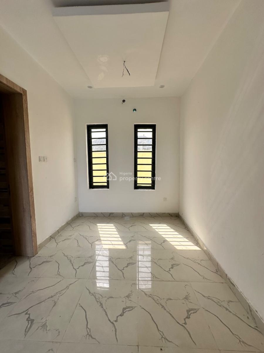 2 Bedroom Apartment, Ajah, Lagos, Flat / Apartment for Sale