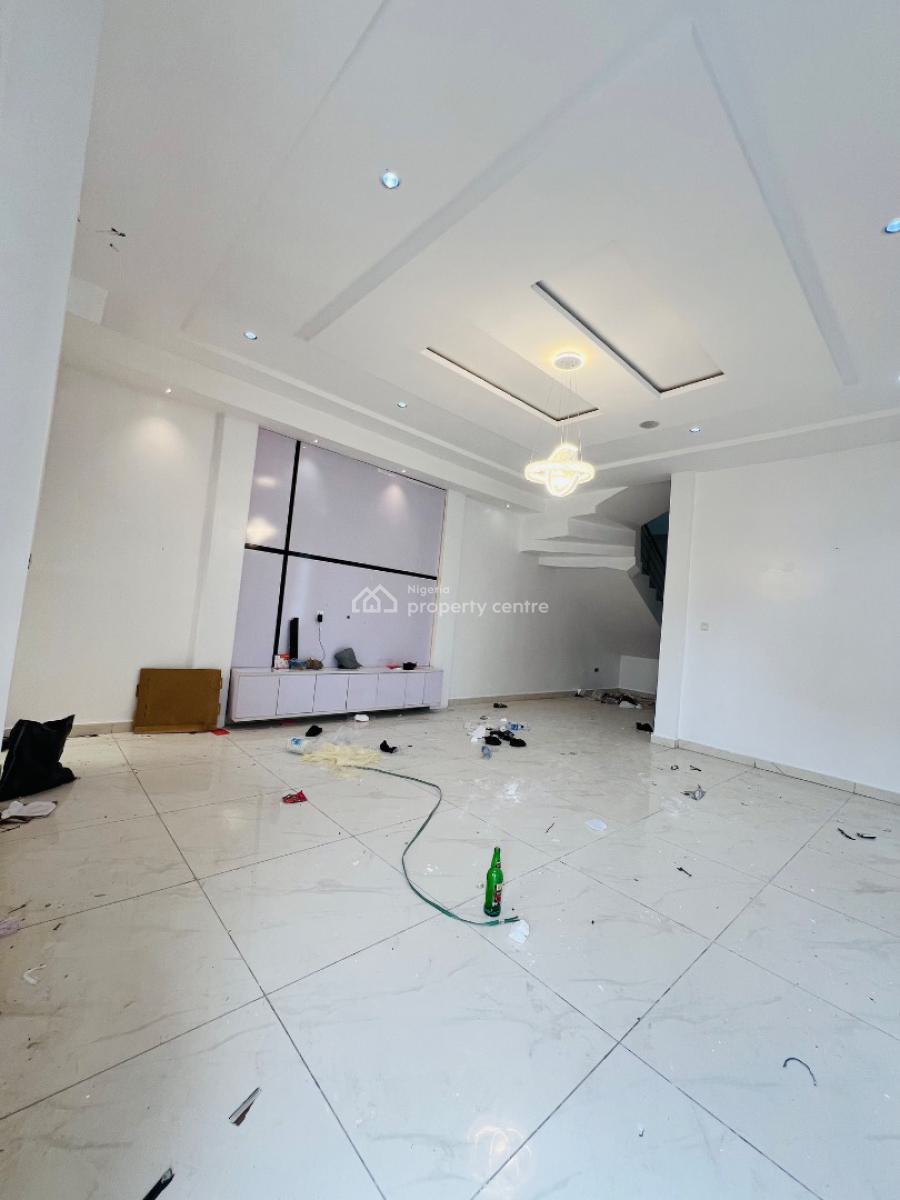 Well Built 4 Bedroom Semi Detached Duplex, Chevron, Lekki, Lagos, Semi-detached Duplex for Rent