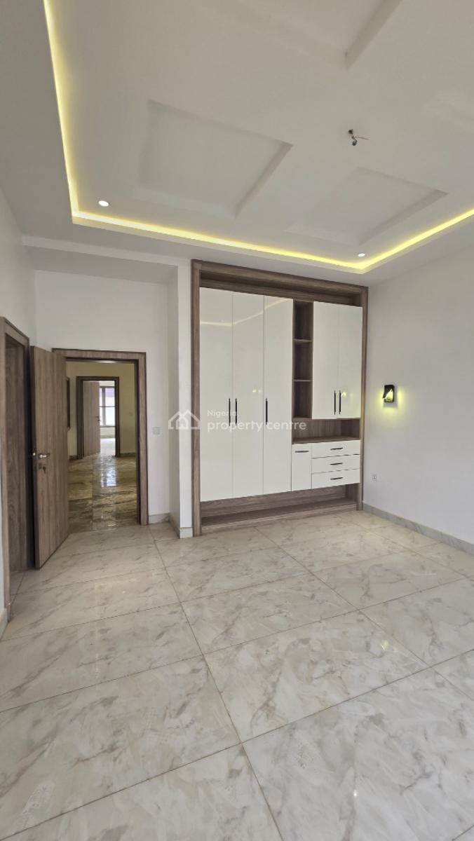 4 Bedroom Terrace Triplex, Dawaki, Gwarinpa, Abuja, Terraced Duplex for Sale