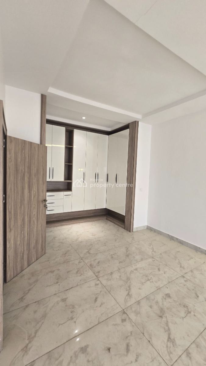 4 Bedroom Terrace Triplex, Dawaki, Gwarinpa, Abuja, Terraced Duplex for Sale