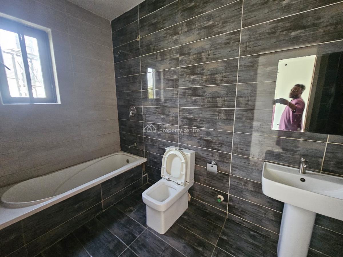 4 Bedroom Terrace Duplex with Bq, Rooftop Terrace, All Rooms En-suite, Fitted Kitchen, Swimming Pool, Gym & Childrens Playground, Ikoyi, Lagos, Terraced Duplex for Rent