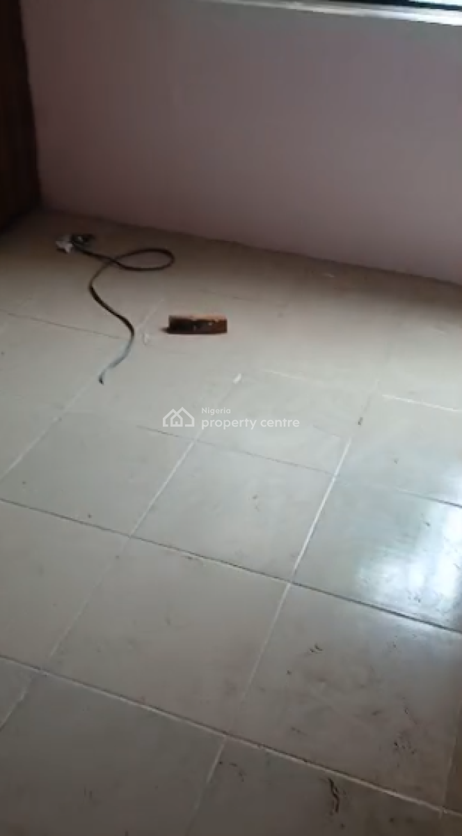 Room in a Shared Apartment, Orchid Road, Lekki Phase 2, Lekki, Lagos, Flat / Apartment for Rent