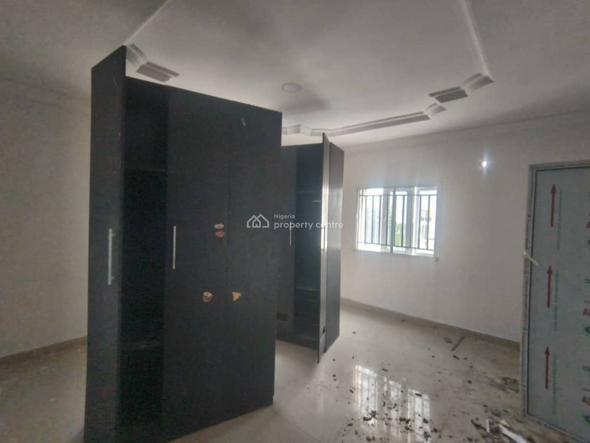 Newly Renovated 9 Units of 3 Bedroom Apartment, Chevron Drive, Lekki, Lagos, Flat / Apartment for Rent
