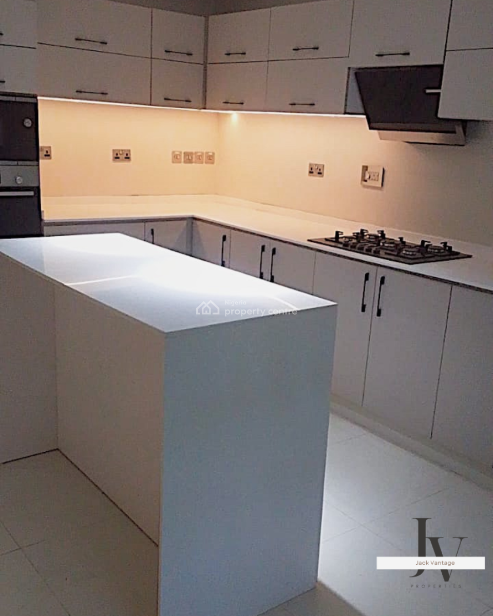 Newly Renovated 3-bedroom Apartment, Old Ikoyi, Ikoyi, Lagos, Flat / Apartment for Rent