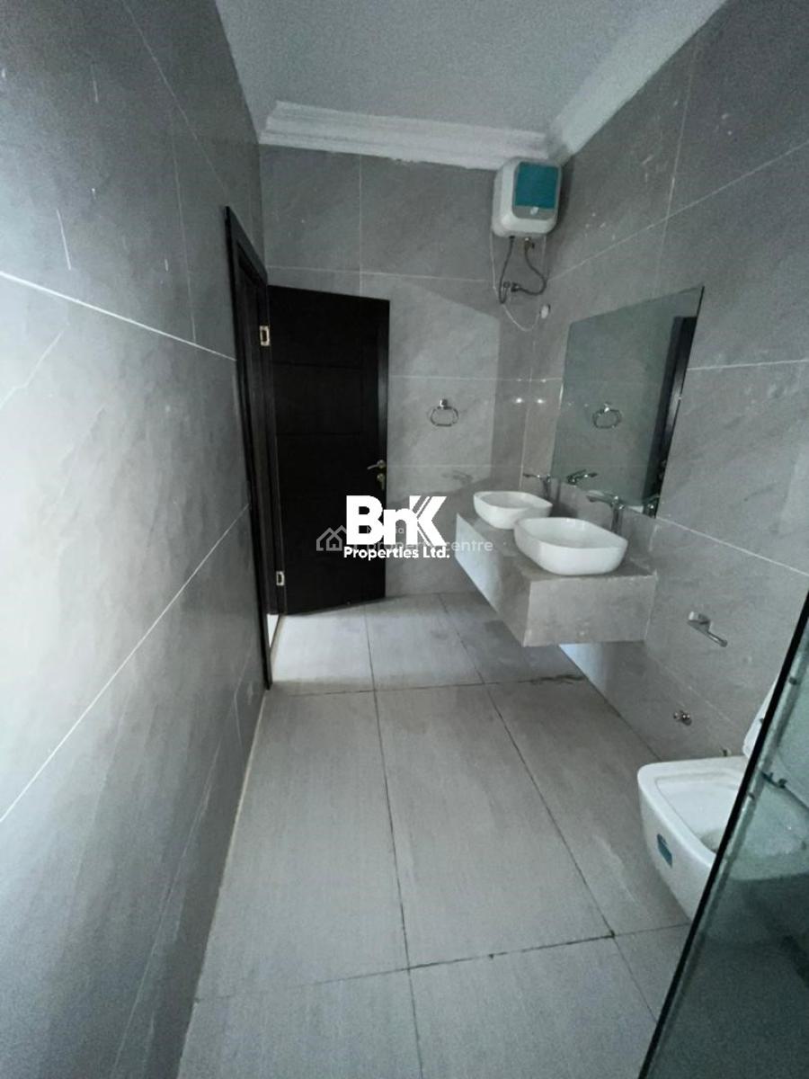 Brand New 3-bedroom Apartment with 1 Room Bq, Lekki Phase 1, Lekki, Lagos, Flat / Apartment for Rent