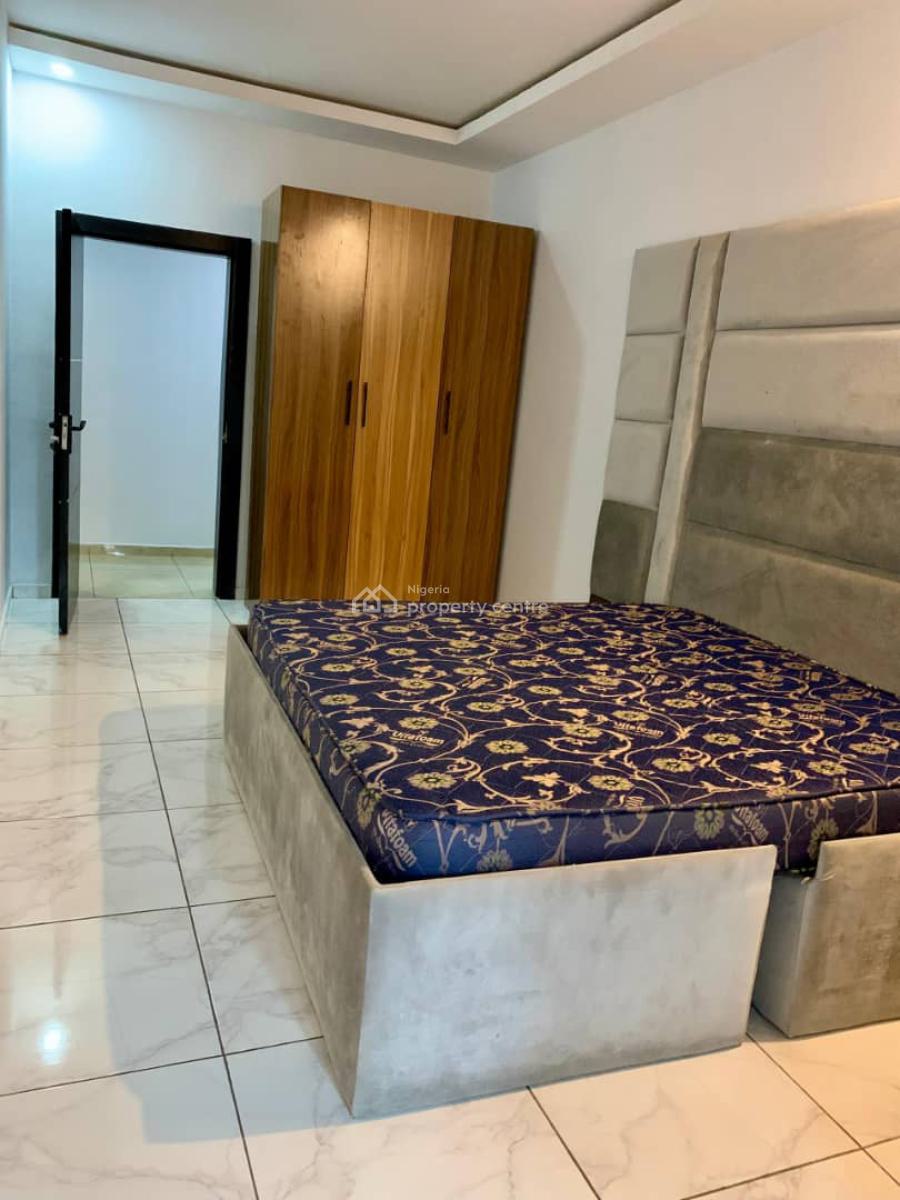Luxurious 2 Bedroom Apartment with Excellent Facilities, Chevron Conservative, Lekki, Lagos, Flat / Apartment Short Let