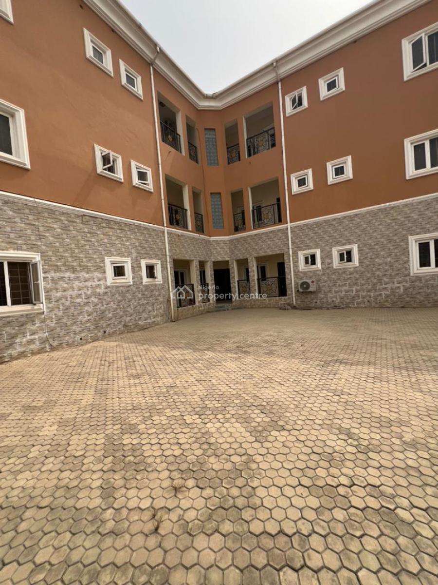 a Well Maintained and Spacious 3 Bedroom Flat, Jahi, Abuja, Flat / Apartment for Rent