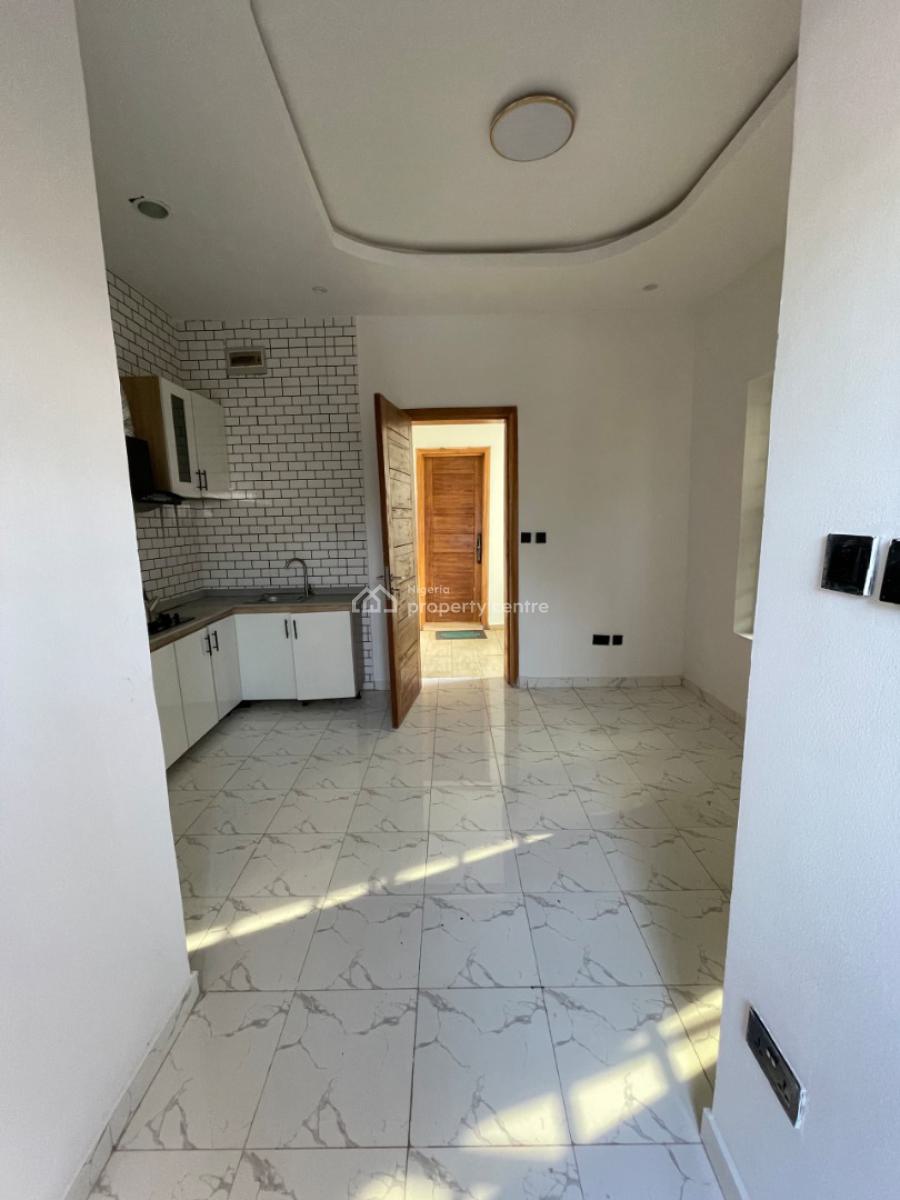 Spacious Studio Apartment, New Road Alpha Beach Eti-osa Lagos, Lekki, Lagos, Self Contain (single Rooms) for Rent