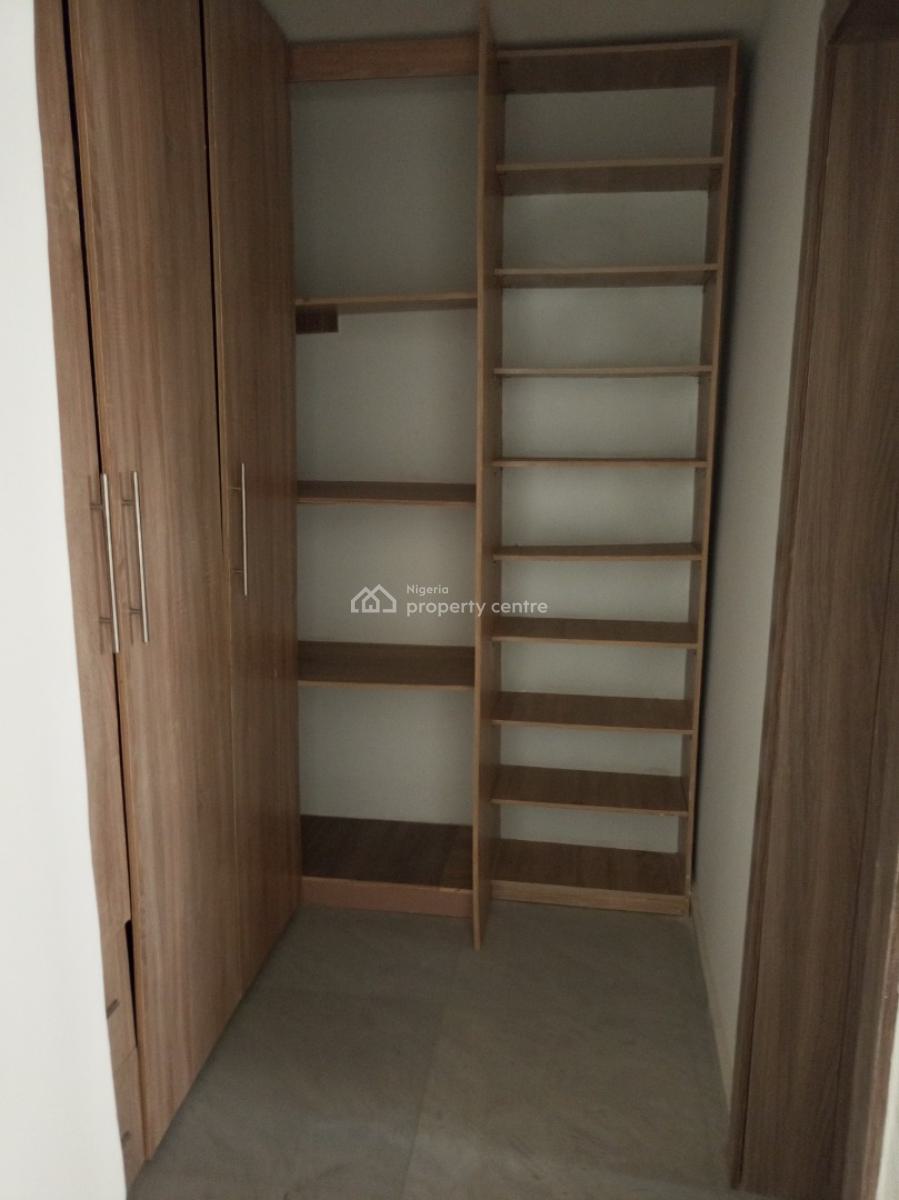 Brand 4 Bedroom Terrace with Bq Pool Study Room Play Ground, Good Area, Ologolo, Lekki, Lagos, Terraced Duplex for Rent