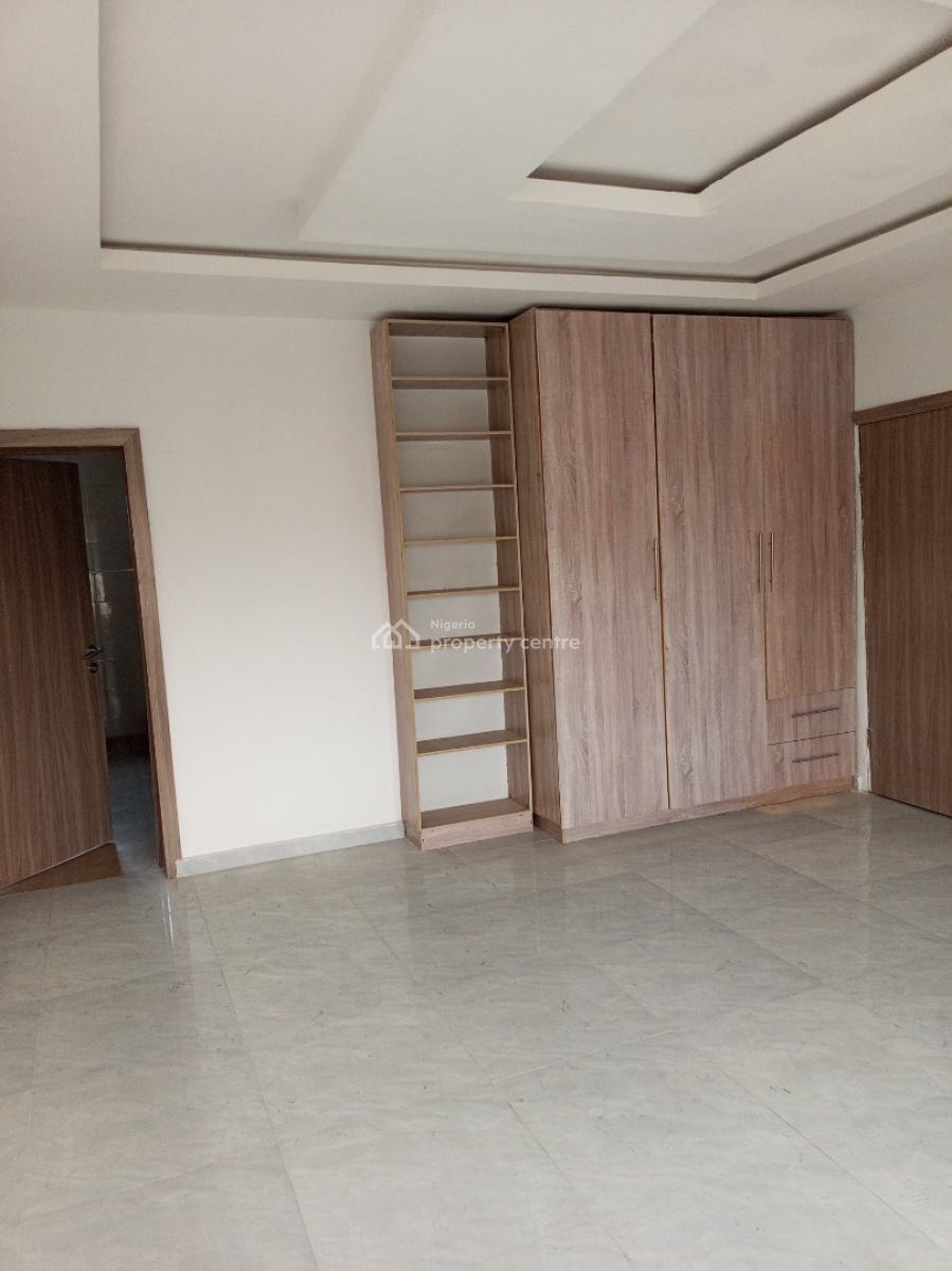 Brand 4 Bedroom Terrace with Bq Pool Study Room Play Ground, Good Area, Ologolo, Lekki, Lagos, Terraced Duplex for Rent