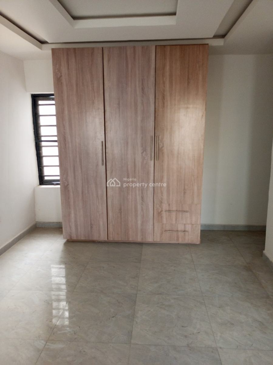 Brand 4 Bedroom Terrace with Bq Pool Study Room Play Ground, Good Area, Ologolo, Lekki, Lagos, Terraced Duplex for Rent