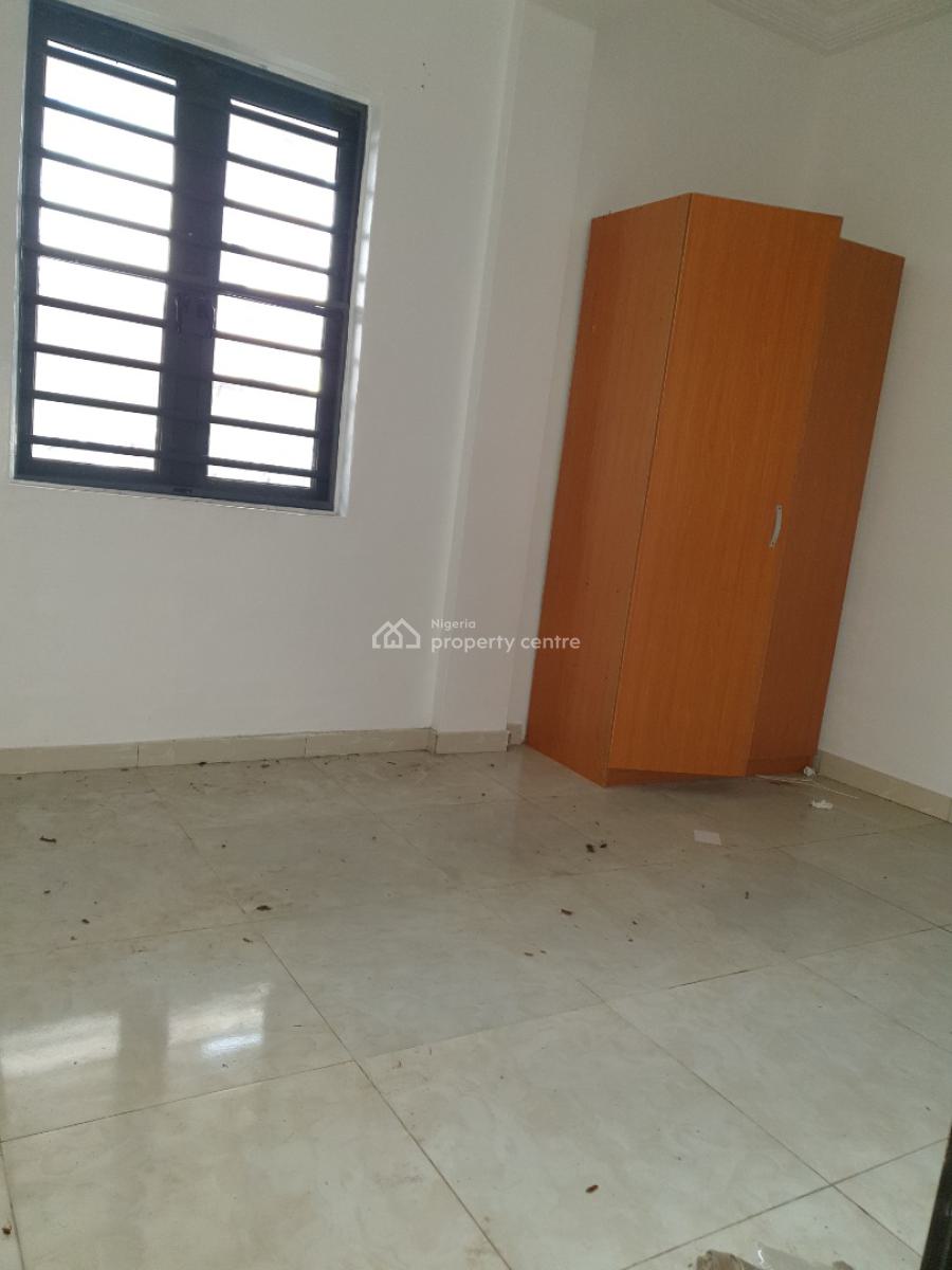 Spacious Service Mini Flat, Salem Ilasan, Lekki, Lagos, Mini Flat (room and Parlour) for Rent