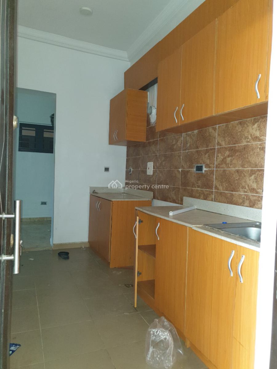 Spacious Service Mini Flat, Salem Ilasan, Lekki, Lagos, Mini Flat (room and Parlour) for Rent