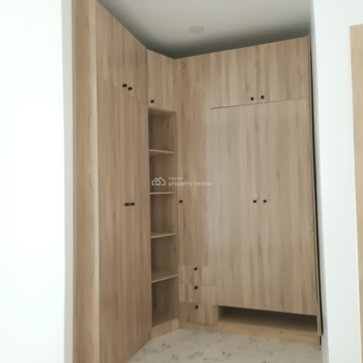 Serviced Brand New 3 Bedroom Terrace House with Amazing Facilities, Ajah, Lagos, Terraced Duplex for Sale