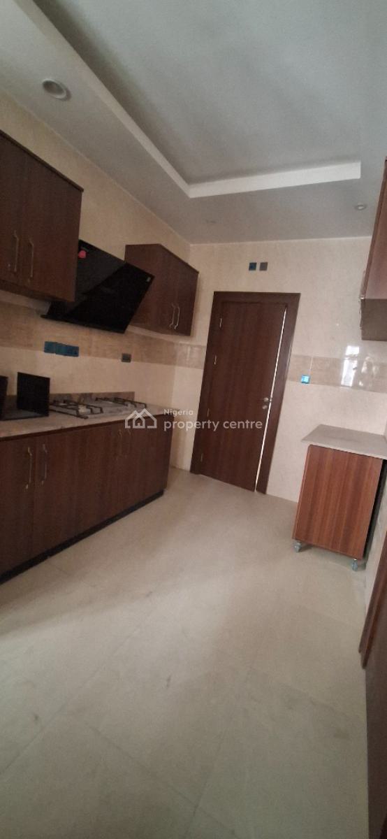 Standard 2 Bedroom Apartment with Acs, Guzape District, Abuja, Flat / Apartment for Rent