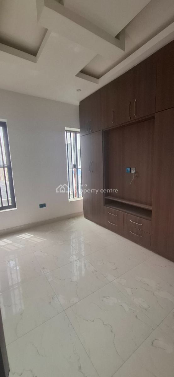 Standard 2 Bedroom Apartment with Acs, Guzape District, Abuja, Flat / Apartment for Rent