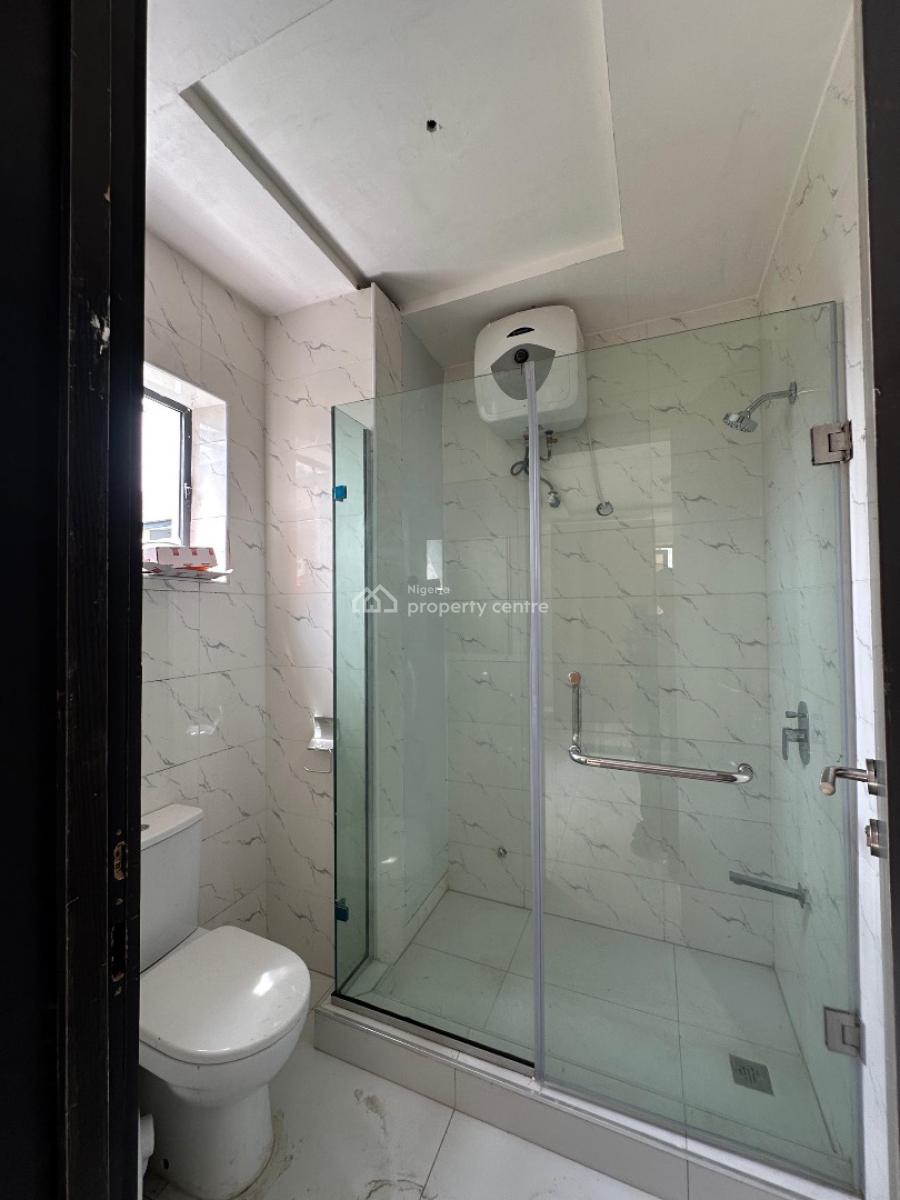 2 Bedroom Apartment, Lekki Phase 1, Lekki, Lagos, Flat / Apartment for Sale