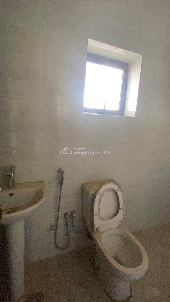 Newly Built 4 Bedroom Terrace Duplex + Bq, Jahi, Abuja, Terraced Duplex for Rent