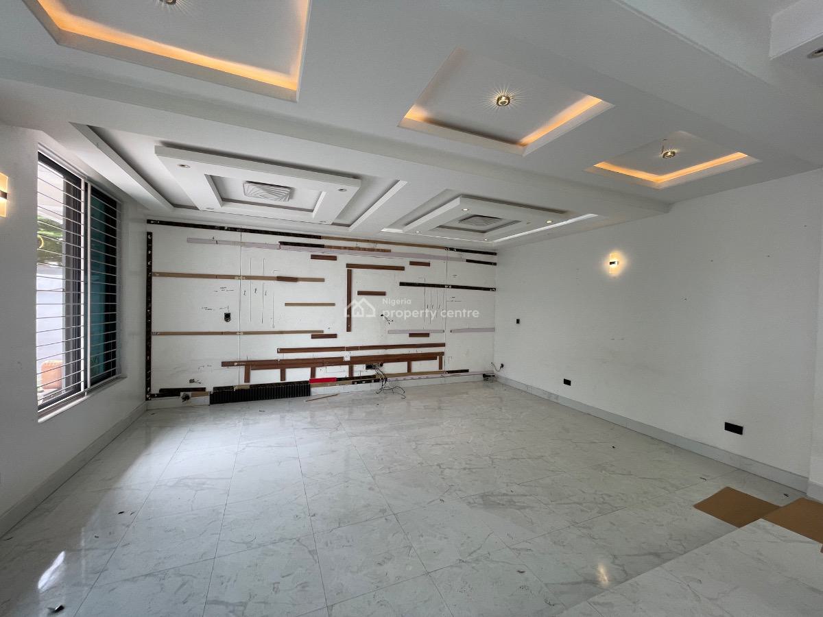 Spacious 5 Bedrooms Detached Duplex with Room Boys Quarters, Lekki Phase 1, Lekki, Lagos, Detached Duplex for Rent