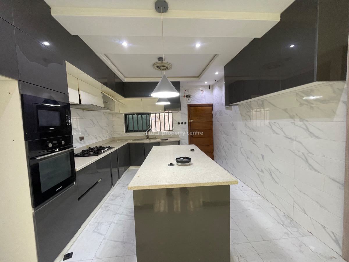 Spacious 5 Bedrooms Detached Duplex with Room Boys Quarters, Lekki Phase 1, Lekki, Lagos, Detached Duplex for Rent