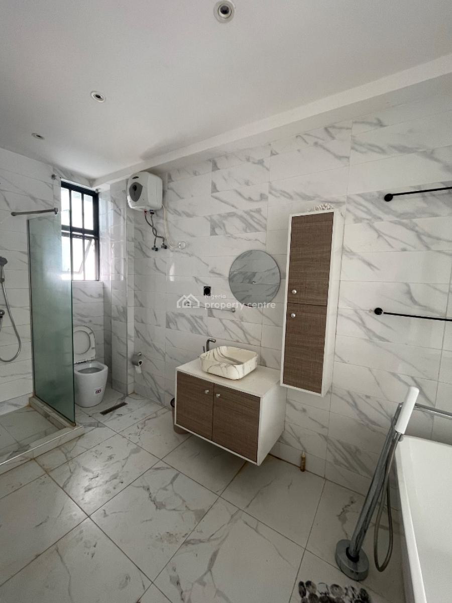 Spacious 5 Bedrooms Detached Duplex with Room Boys Quarters, Lekki Phase 1, Lekki, Lagos, Detached Duplex for Rent