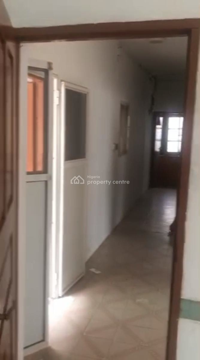 2 Bedroom Apartment in an Estate, Allen, Ikeja, Lagos, Flat / Apartment for Rent
