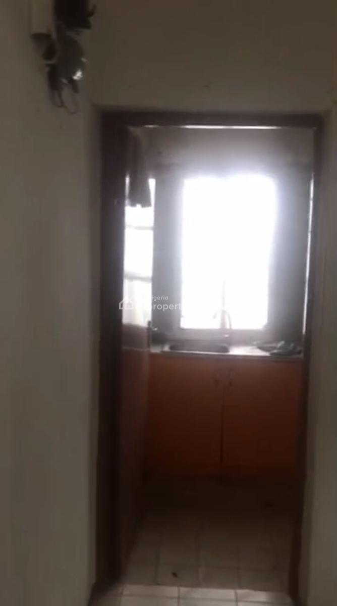 2 Bedroom Apartment in an Estate, Allen, Ikeja, Lagos, Flat / Apartment for Rent