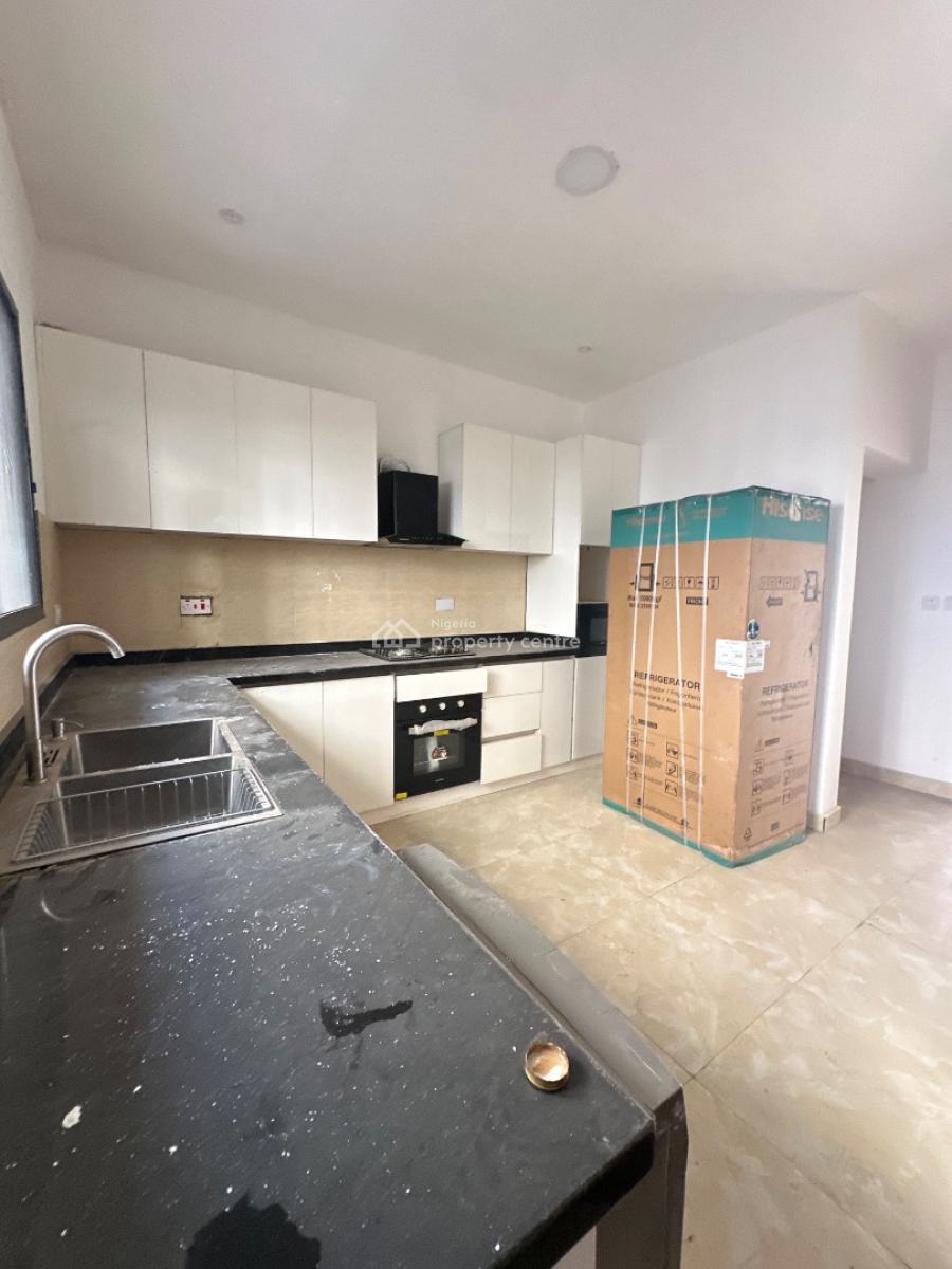 Neatly Built 4 Bedroom Terrace Duplex with Bq, Pool & Gym, Lekki Phase 1, Lekki, Lagos, Terraced Duplex for Rent