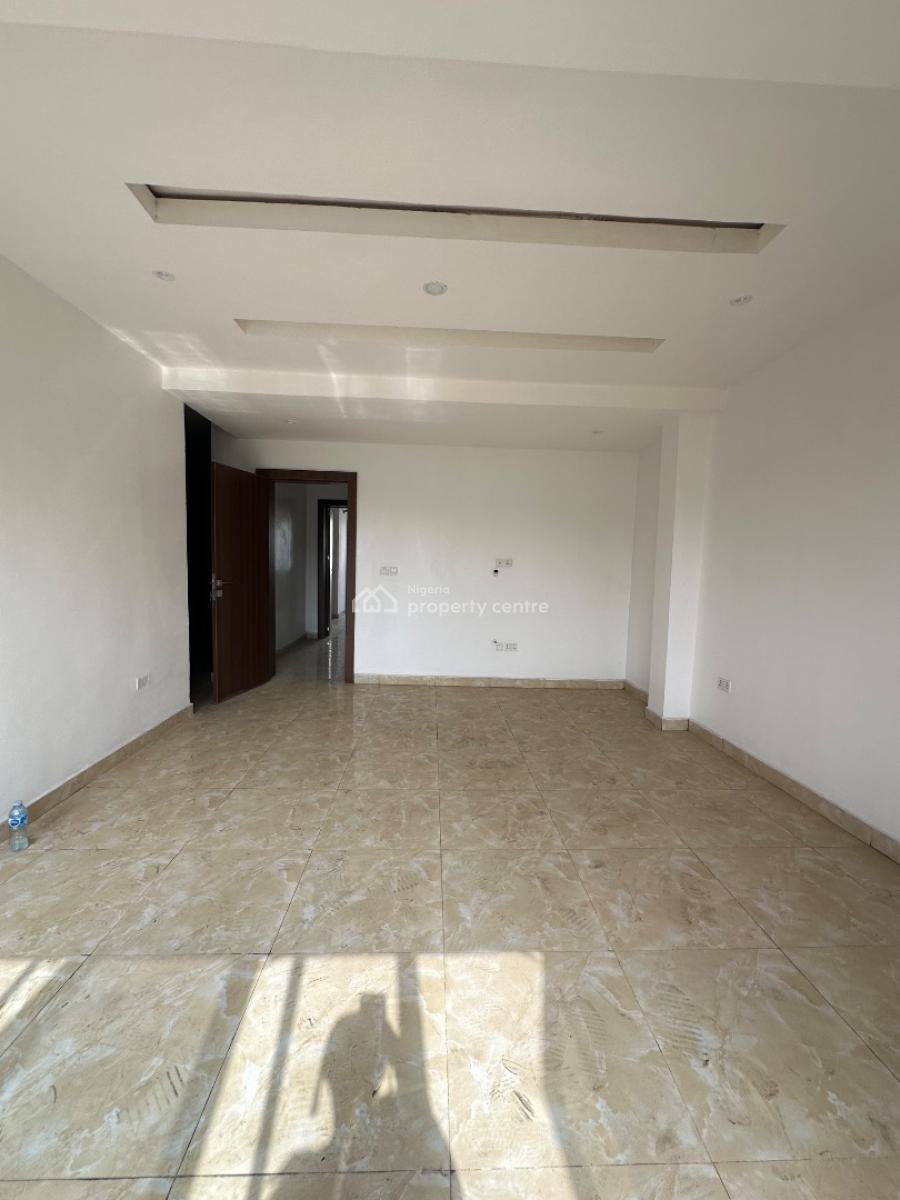 Neatly Built 4 Bedroom Terrace Duplex with Bq, Pool & Gym, Lekki Phase 1, Lekki, Lagos, Terraced Duplex for Rent