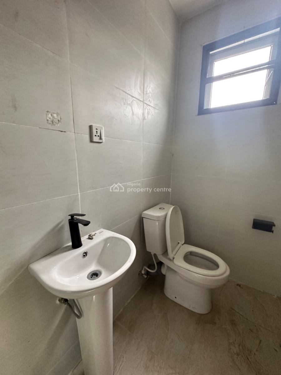 Neatly Built 4 Bedroom Terrace Duplex with Bq, Pool & Gym, Lekki Phase 1, Lekki, Lagos, Terraced Duplex for Rent