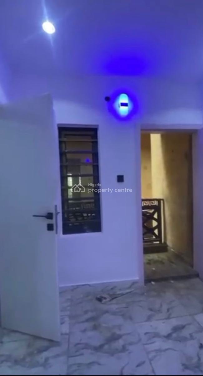 Newly Built Mini Flat Upstairs, Surulere, Lagos, Mini Flat (room and Parlour) for Rent