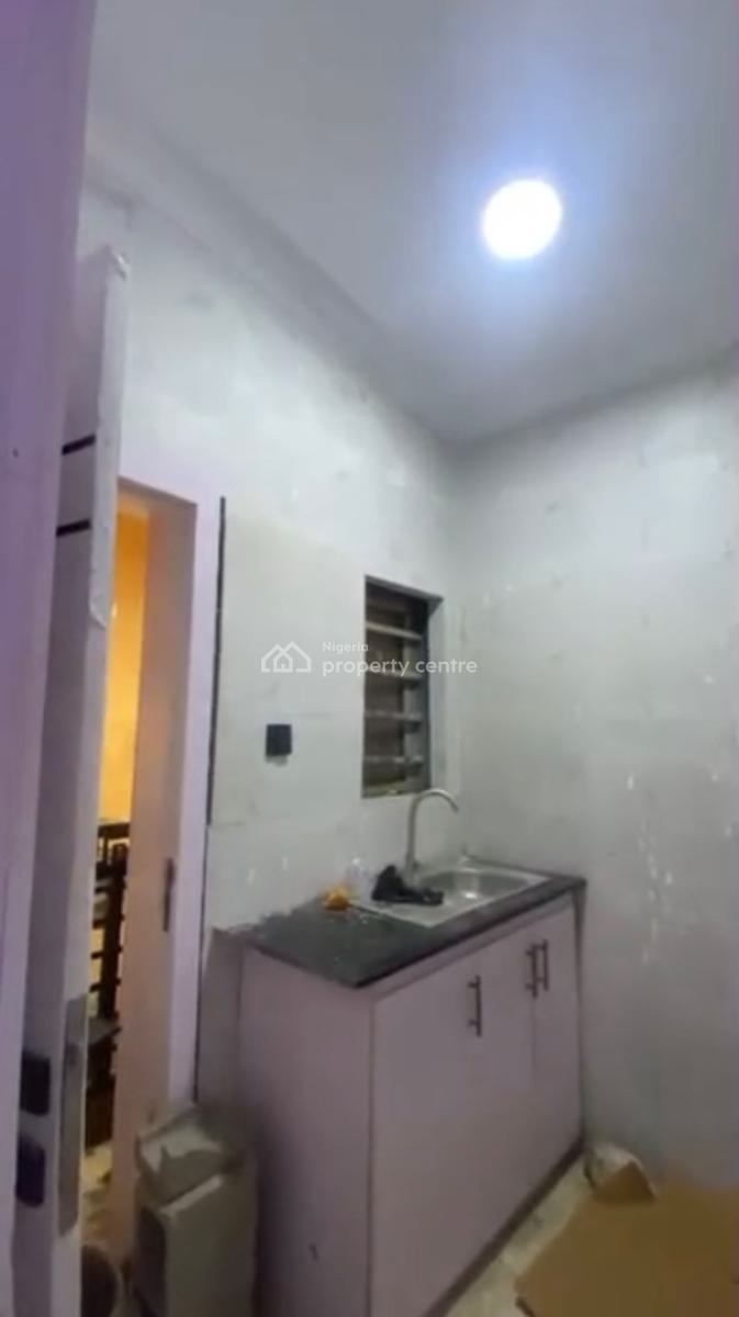 Newly Built Mini Flat Upstairs, Surulere, Lagos, Mini Flat (room and Parlour) for Rent