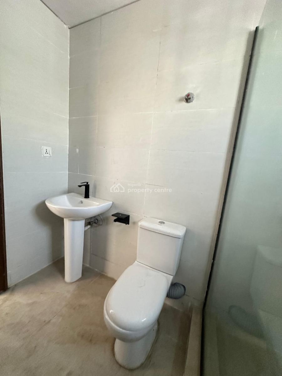 Neatly Built 4 Bedroom Terrace Duplex with Bq ,swimming Pool & Gym, Lekki Phase 1, Lekki, Lagos, Terraced Duplex for Rent