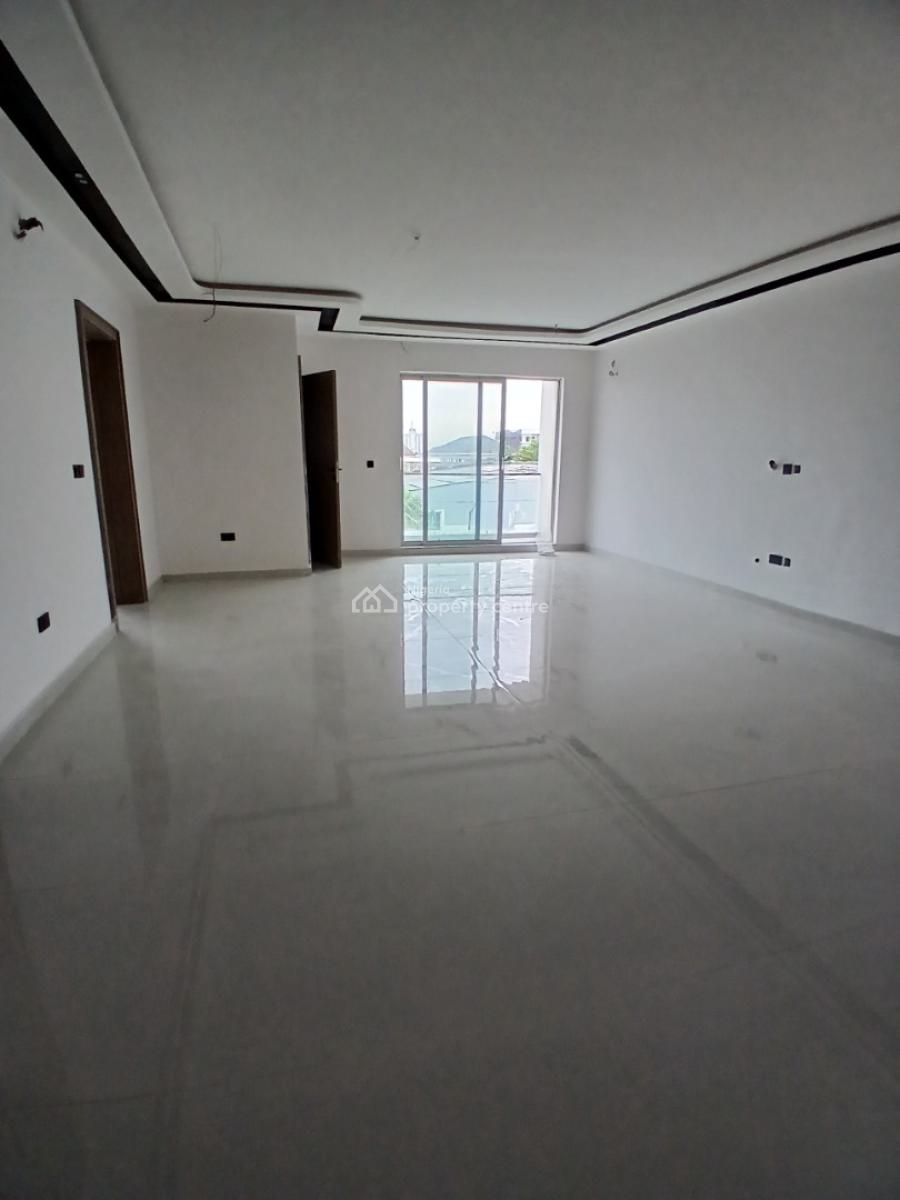 2 Bedroom Apartment, Lekki Phase 1, Lekki, Lagos, Flat / Apartment for Sale