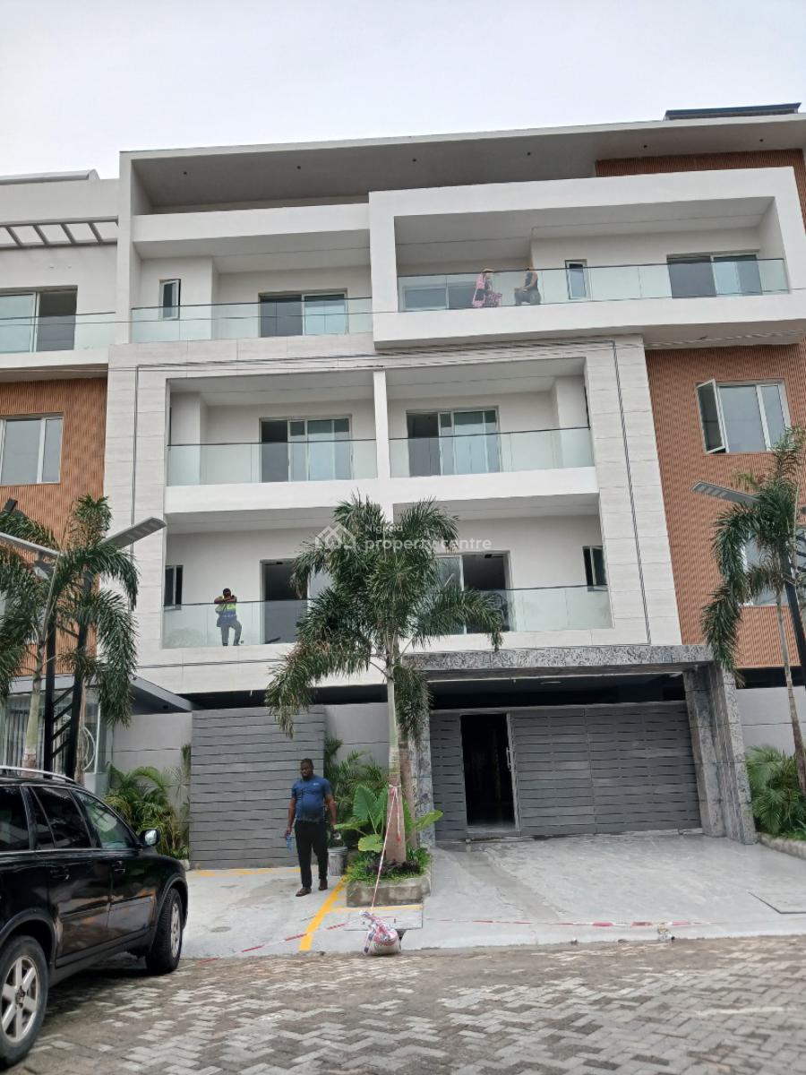 2 Bedroom Apartment, Lekki Phase 1, Lekki, Lagos, Flat / Apartment for Sale