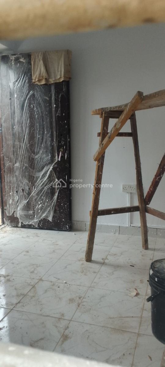 a Spacious Room Bq, Chevron Drive, Bera Estate, Lekki, Lagos, Self Contain (single Rooms) for Rent