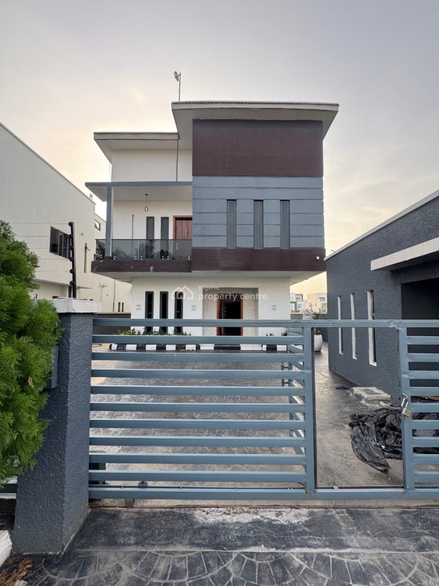 𝐌𝐀𝐈𝐍𝐓𝐀𝐈𝐍𝐄𝐃 5 𝐁𝐄𝐃𝐑𝐎𝐎m 𝐃𝐄𝐓𝐀𝐂𝐇𝐄𝐃 𝐃𝐔𝐏𝐋𝐄𝐗, Osapa, Lekki, Lagos, Detached Duplex for Rent