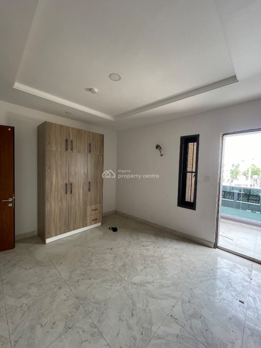 Block of Flats (8 Units of 3-bedroom Apartments, Lekki Right, Lekki Phase 1, Lekki, Lagos, House for Rent