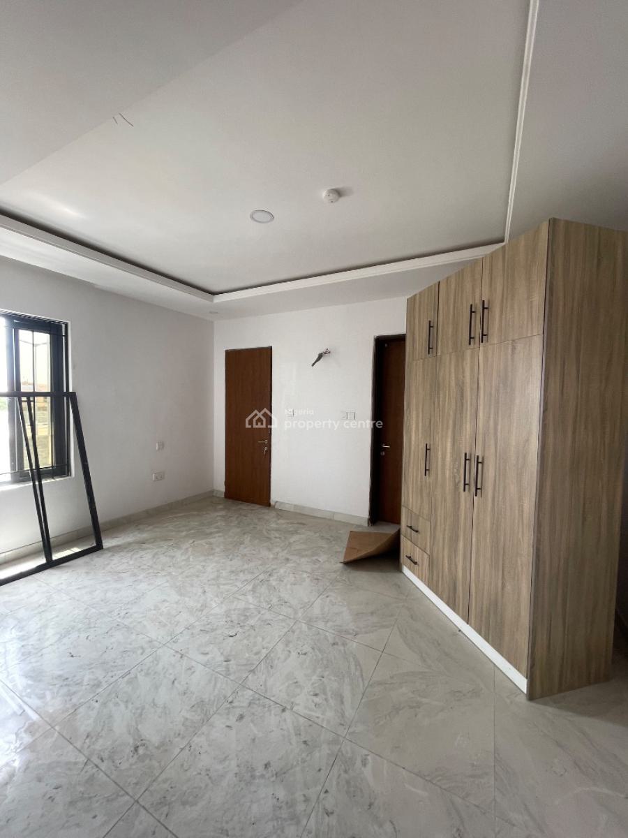 Block of Flats (8 Units of 3-bedroom Apartments, Lekki Right, Lekki Phase 1, Lekki, Lagos, House for Rent