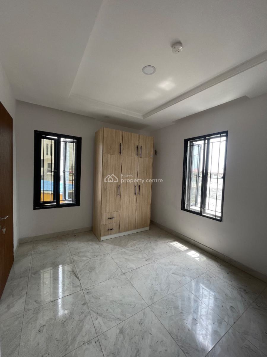 Block of Flats (8 Units of 3-bedroom Apartments, Lekki Right, Lekki Phase 1, Lekki, Lagos, House for Rent