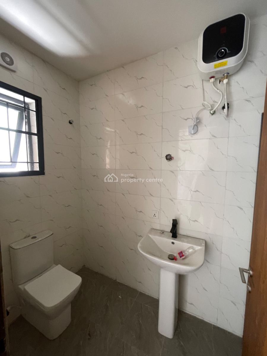 Block of Flats (8 Units of 3-bedroom Apartments, Lekki Right, Lekki Phase 1, Lekki, Lagos, House for Rent