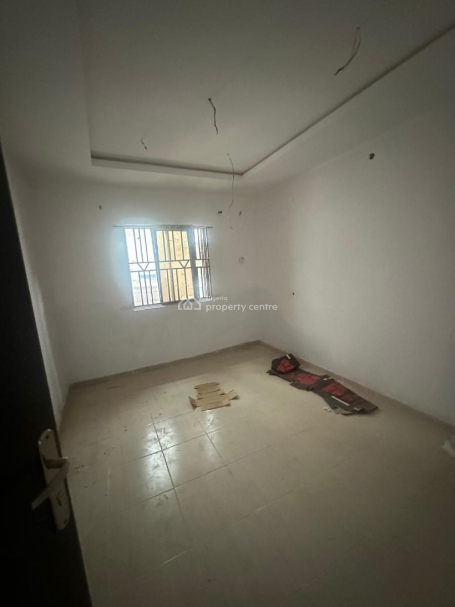 Clean & Lovely Mini Flat Apartment, Omole Phase 2, Ikeja, Lagos, Mini Flat (room and Parlour) for Rent