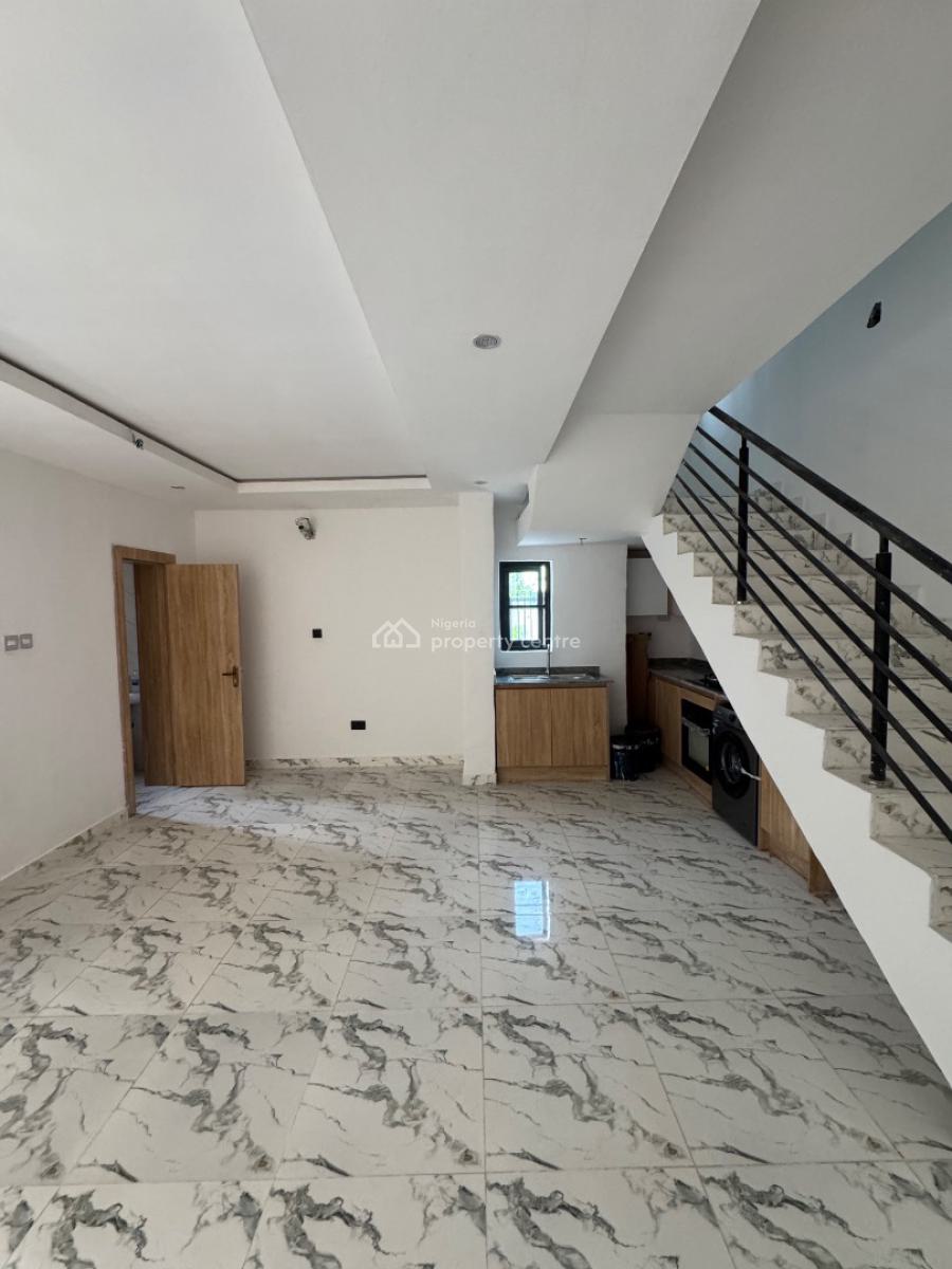 𝐁𝐑𝐀𝐍𝐃 𝐍𝐄𝐖 2 𝐁𝐄𝐃𝐑𝐎𝐎𝐌 𝐓𝐄𝐑𝐑𝐀𝐂𝐄 𝐃𝐔𝐏𝐋𝐄𝐗, Lekki Phase 1, Lekki Phase 1, Lekki, Lagos, Terraced Duplex for Rent