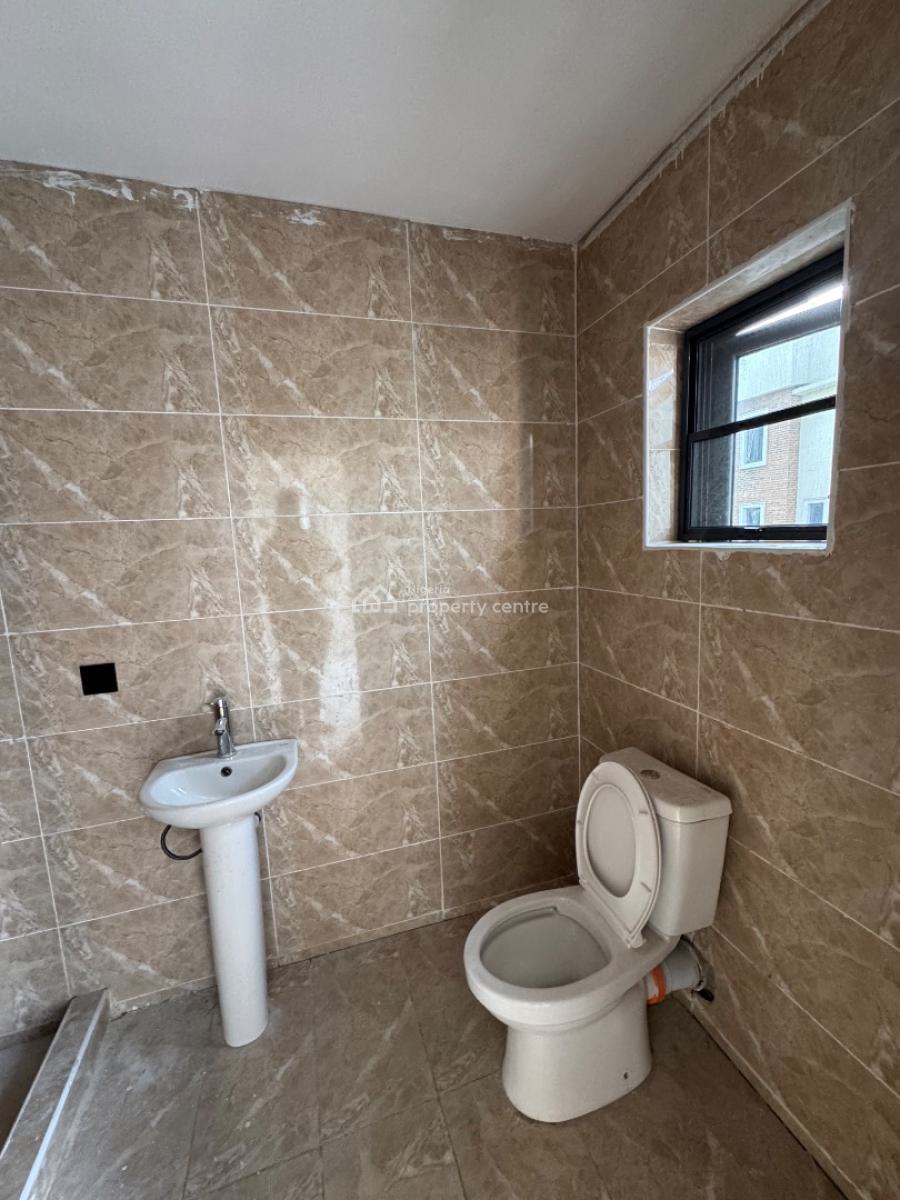 𝐁𝐑𝐀𝐍𝐃 𝐍𝐄𝐖 2 𝐁𝐄𝐃𝐑𝐎𝐎𝐌 𝐓𝐄𝐑𝐑𝐀𝐂𝐄 𝐃𝐔𝐏𝐋𝐄𝐗, Lekki Phase 1, Lekki Phase 1, Lekki, Lagos, Terraced Duplex for Rent