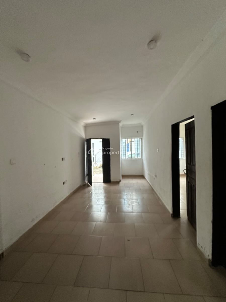 Very Sweet and Lovable Sharp  2 Bedroom Apartment, Alashela Royal Estate, Ogombo, Ajah, Lagos, Flat / Apartment for Rent