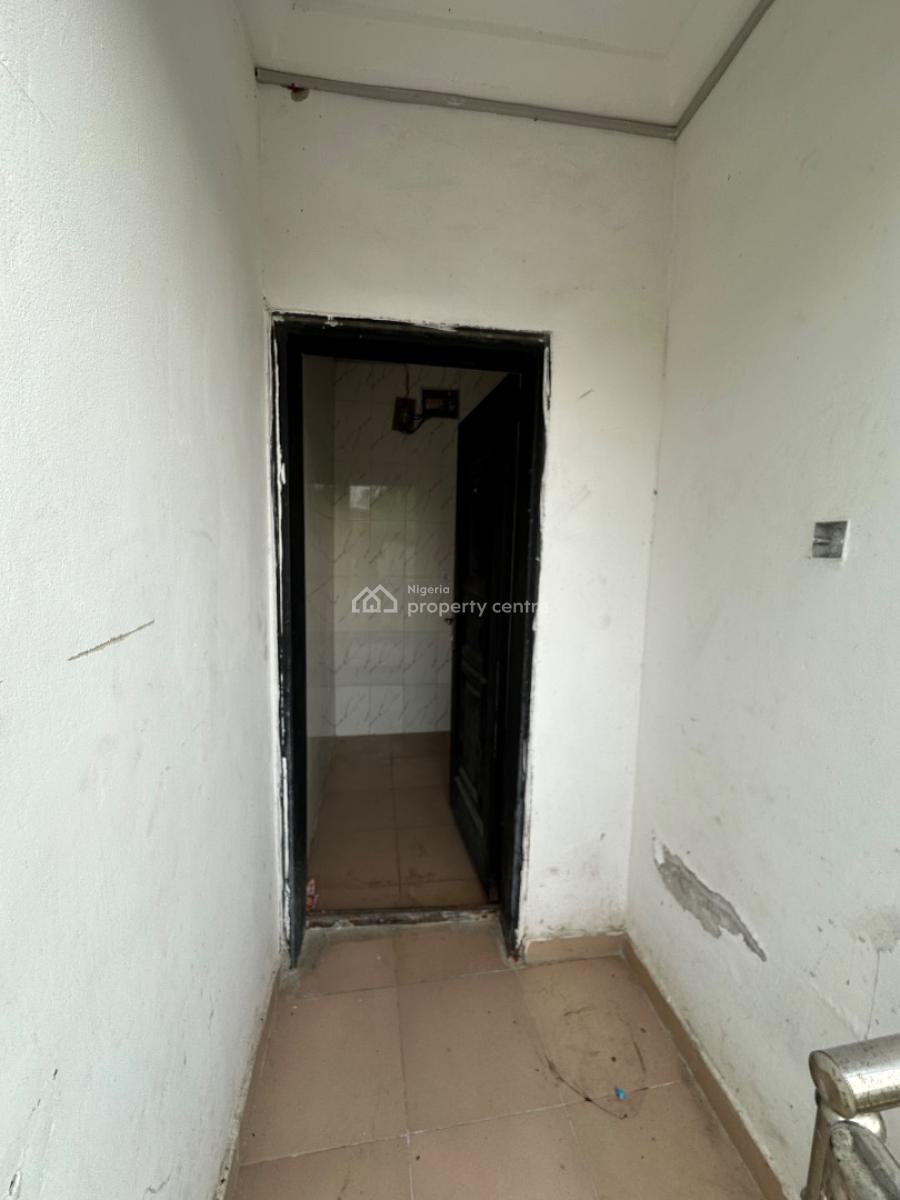 Very Sweet and Lovable Sharp  2 Bedroom Apartment, Alashela Royal Estate, Ogombo, Ajah, Lagos, Flat / Apartment for Rent